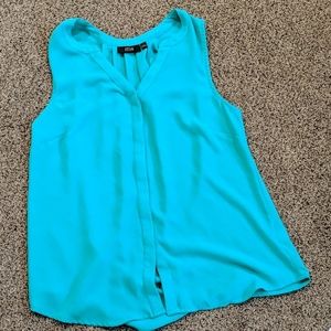 Sleeveless top